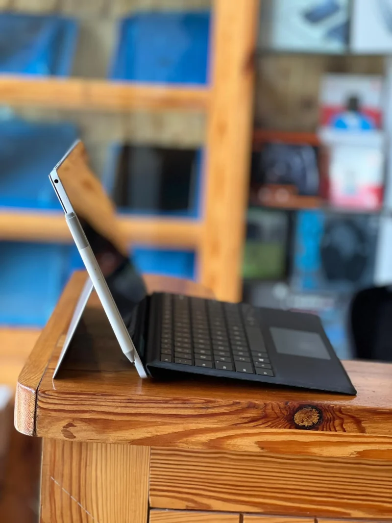 Surface pro7 core i5 10th 128/8 tactile