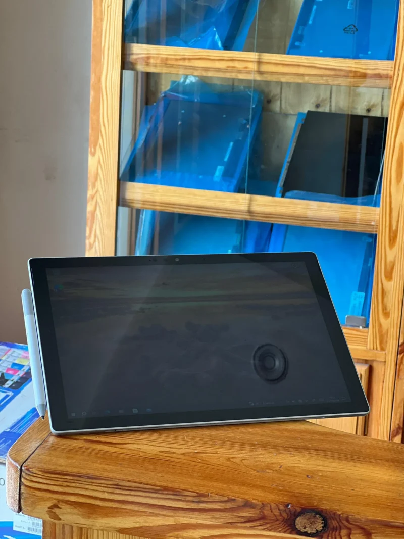 Surface pro7 core i5 10th 128/8 tactile